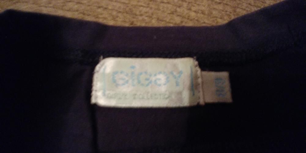 GIGGY bluzeczka jak nowa 8/9 lat
