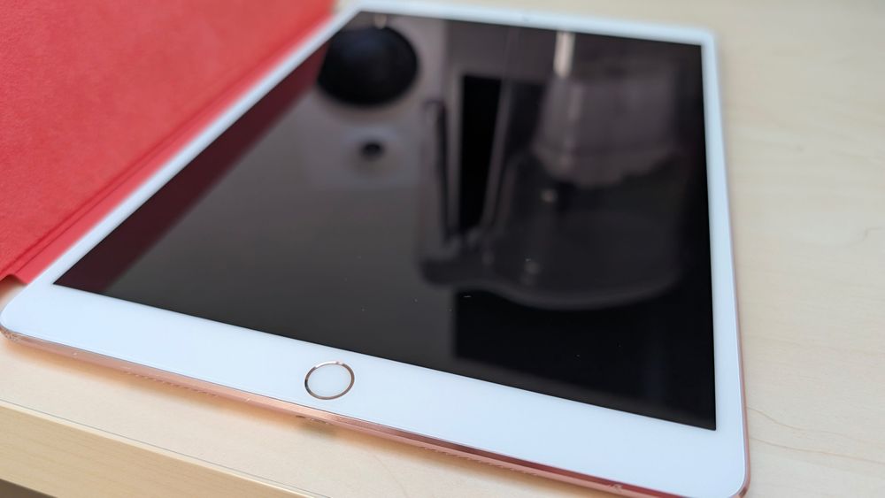 iPad Pro 10.5" Rose Gold + Pencil