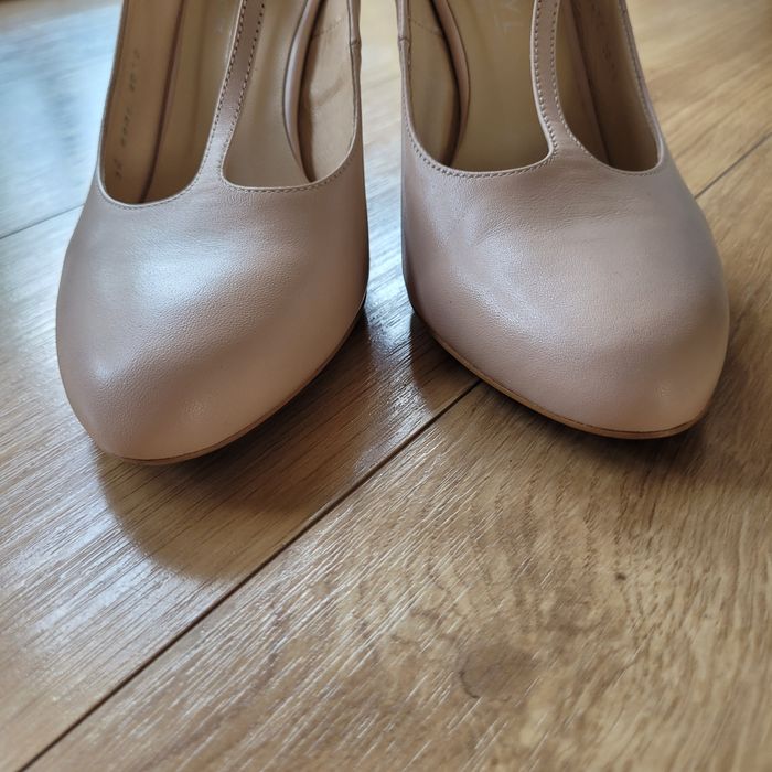 Buty na obcasie Kotyl r. 39