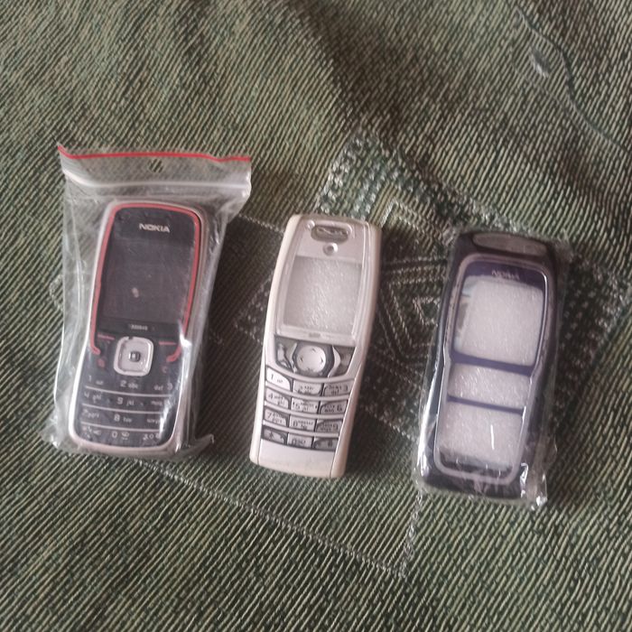 Nokia 5500 корпус + ещё корпуса