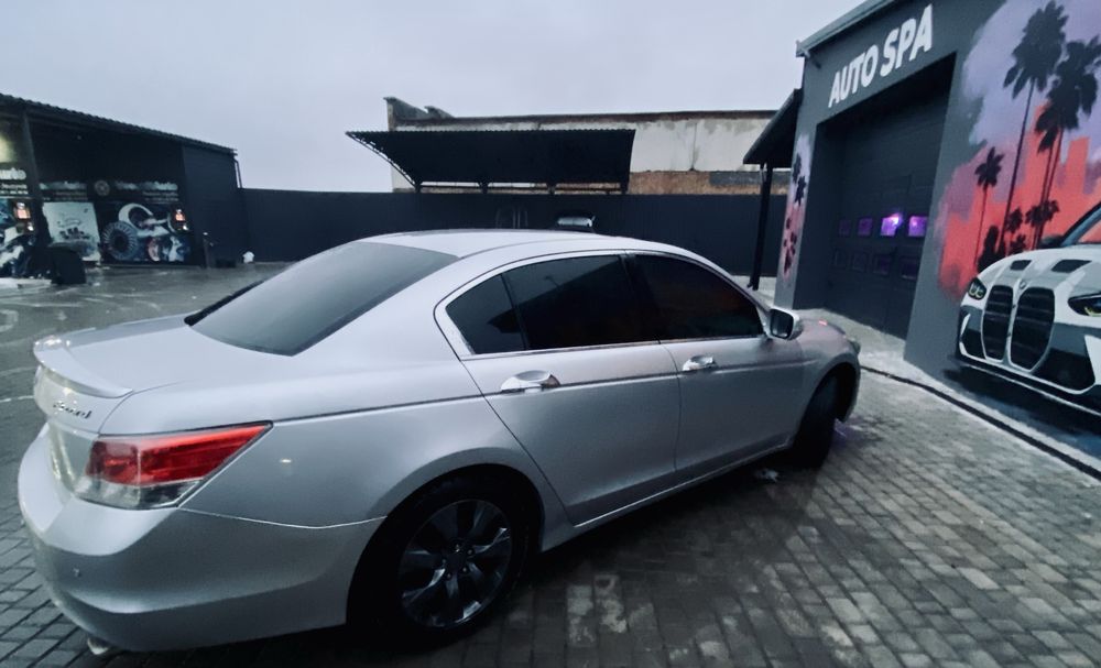Honda accord  8 2008 2,4