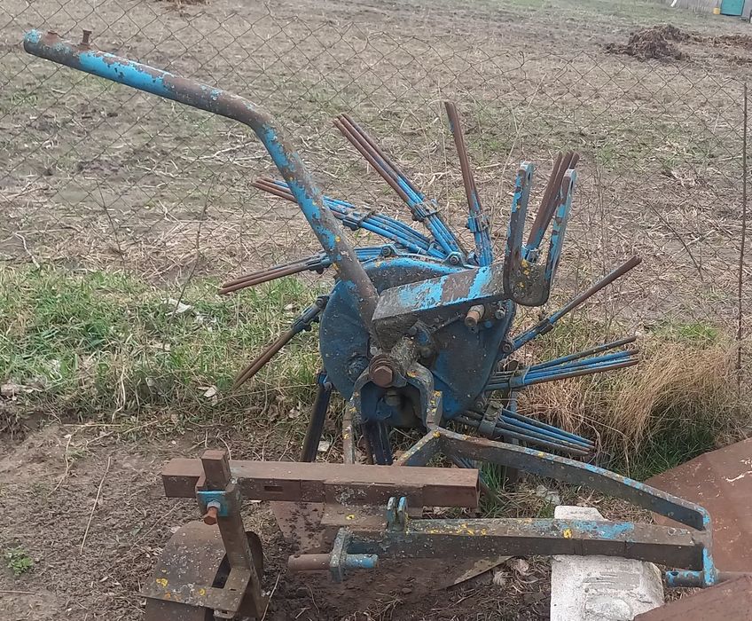 Продам картоплекопачку,вертушку