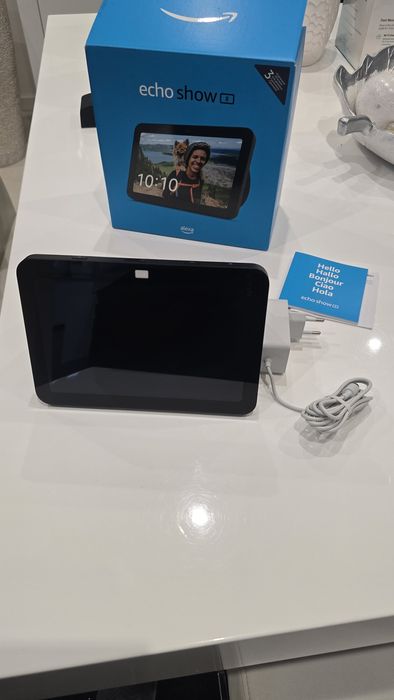 Amazon Alexa Echo Show 8 3ª Gen como NOVA