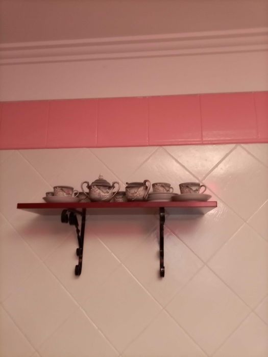Beautiful Eggshell-Style Set446760789959004160