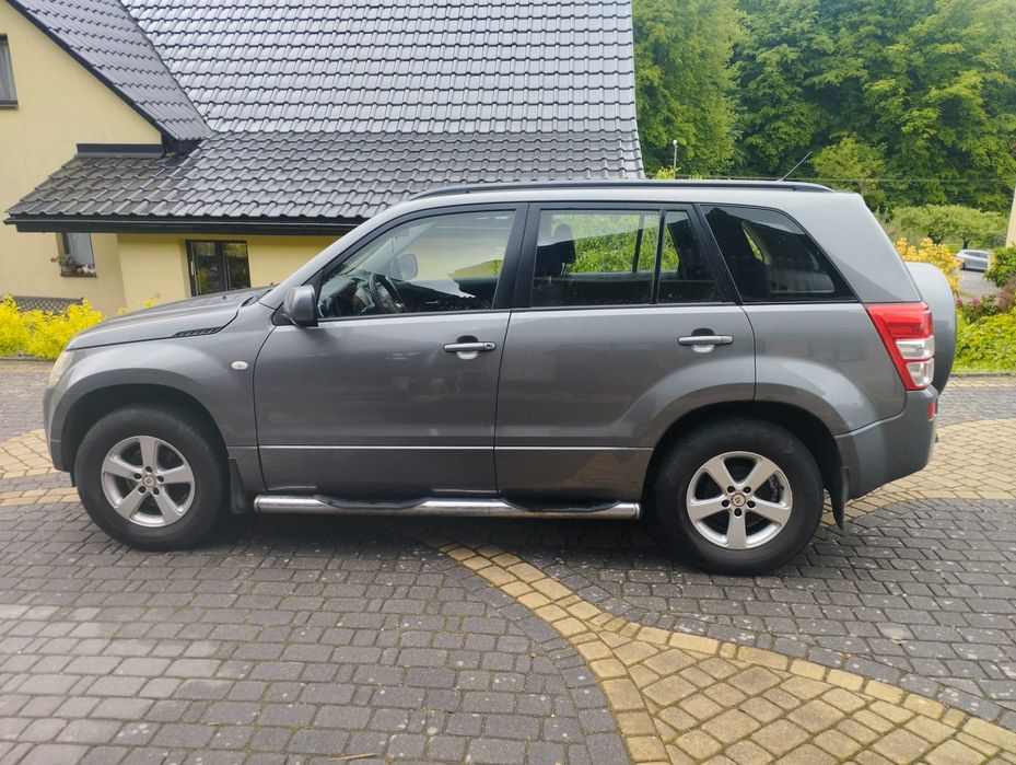 Suzuki Grand Vitara 2 2.0 LPG