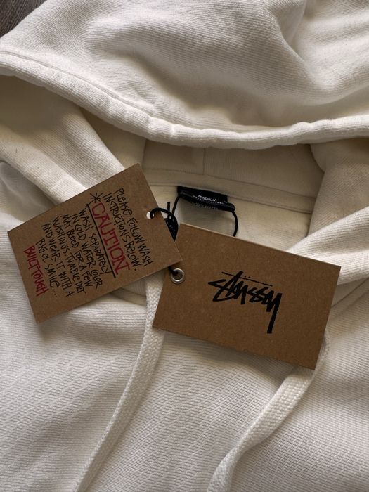 Stussy bluza biała z kapturem nowa z nadrukiem