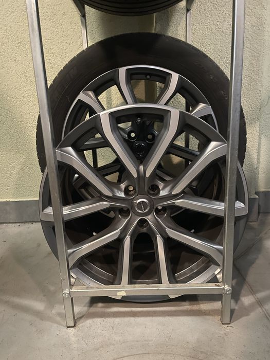 Alufelgi, Koła VOLVO XC90 275/45r20 lato Michelin Latitude Sport 3