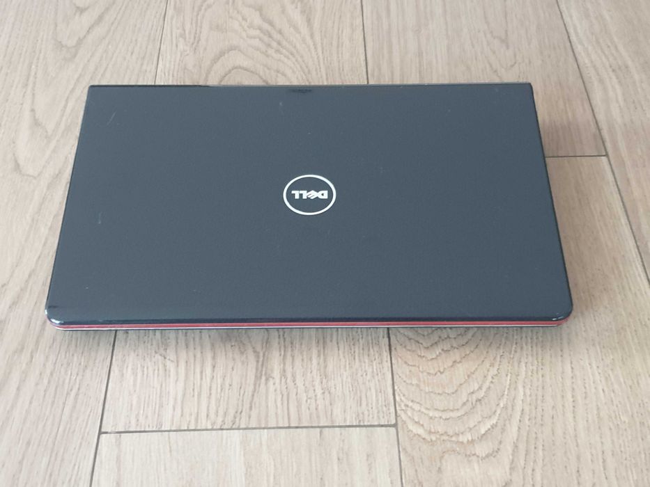 Ноутбук Dell 17/1747 touch screen. без диску