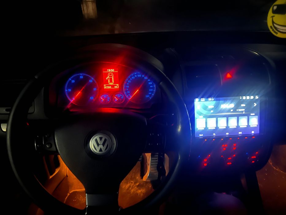 продам автомобіль Фольцваген Гольф5 GT 2.0 дизель