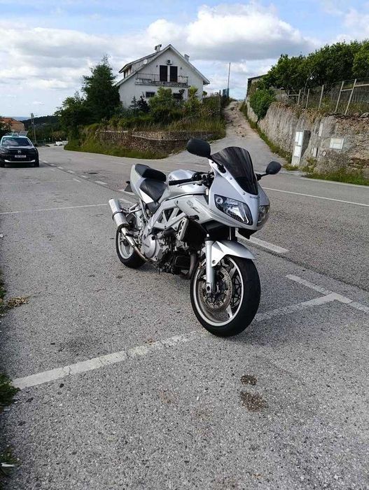 Suzuki SV1000S 2004