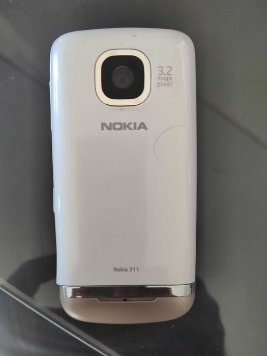 telemovel Nokia Asha 311
