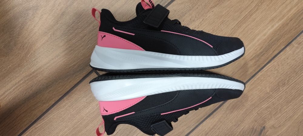 Buty. Puma. Rozmiar 34. Dziewczynka. Jak nowe,.
