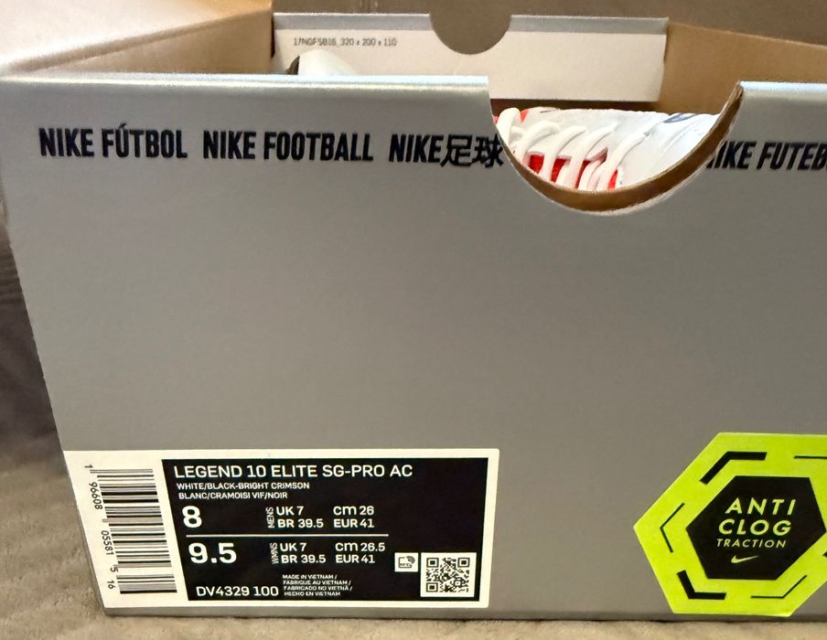 Buty piłkarskie Nike Tiempo Legend 10 Elite SG-PRO AC komplet