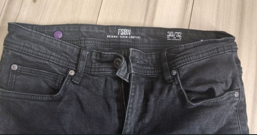 Jeansy męskie FSBN W30 L32 Czarne Slim Spodnie New Yorker
