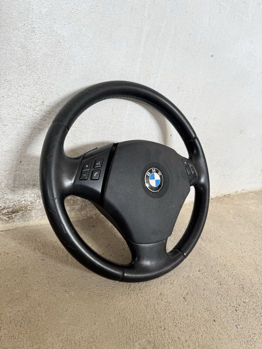 Volante BMW E90