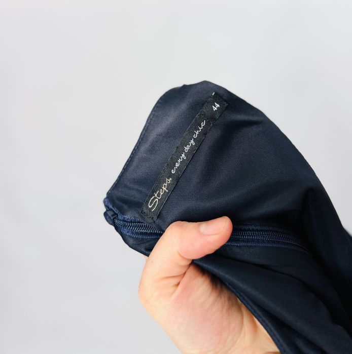 Granatowa sukienka z koronkowym dołem XXL 44