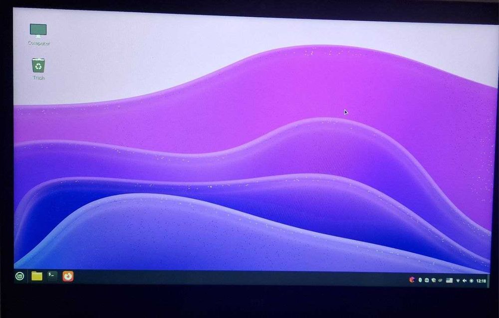 Ноутбук Xiaomi Mi Notebook Air 13.3 (i5/MX150/8GB/SSD 256 GB/БЕЗ батареї)