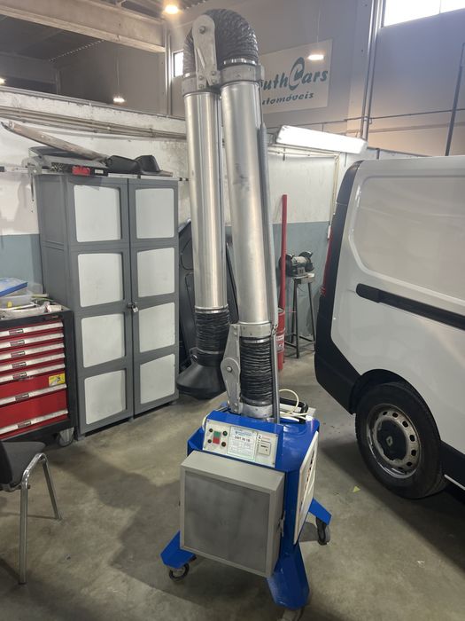 Como novo agora 750€ novo 2750 € Estrator fumos ofina e pintura