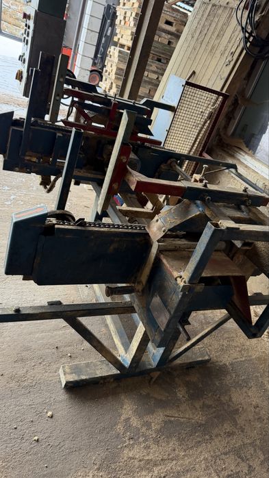 Formatówka do desek Paletówki Obrzynarka MaszDrew  Palety piła