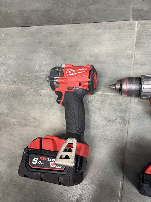 Гайковерт , шуруповерт Milwaukee M18