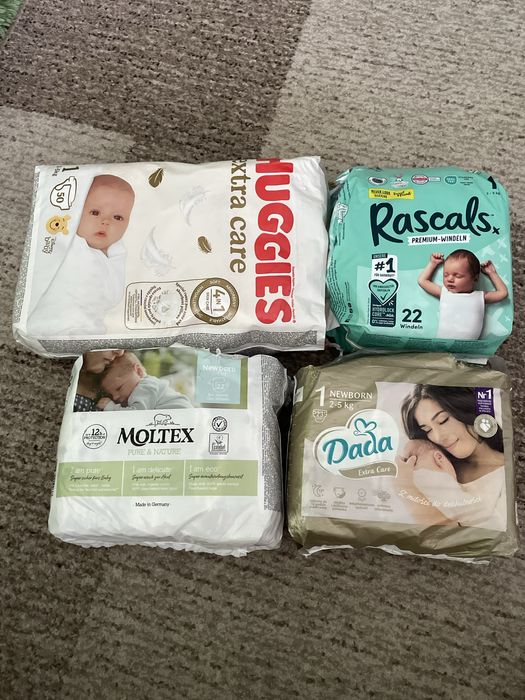 підгузки для новонароджених