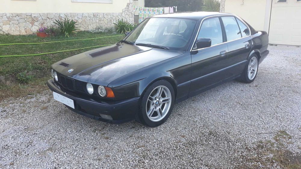BMW 525 E34 com autoblucante