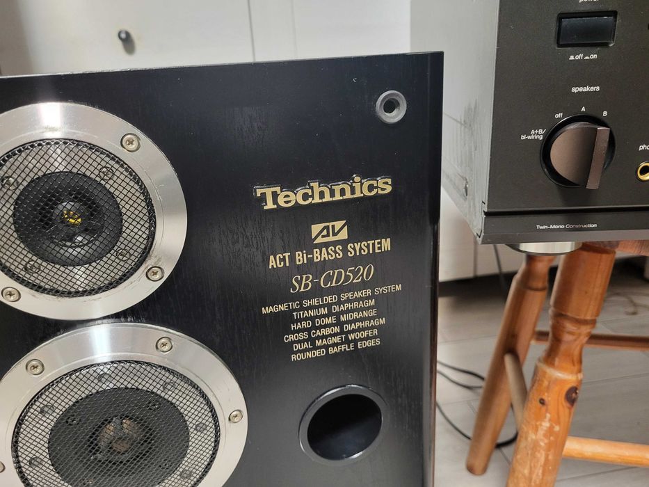 Zmieniarkę Technics SL-MC7 + Pilot CD TEXT