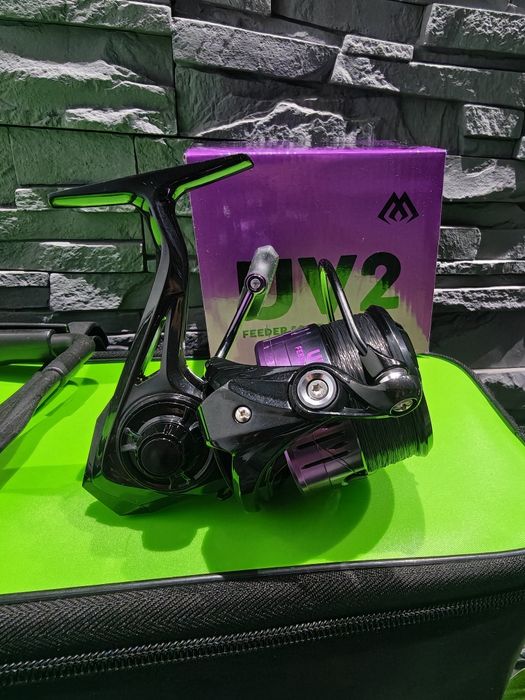 Dwa kołowrotki Mikado UV2 5007 Stan jak nowe