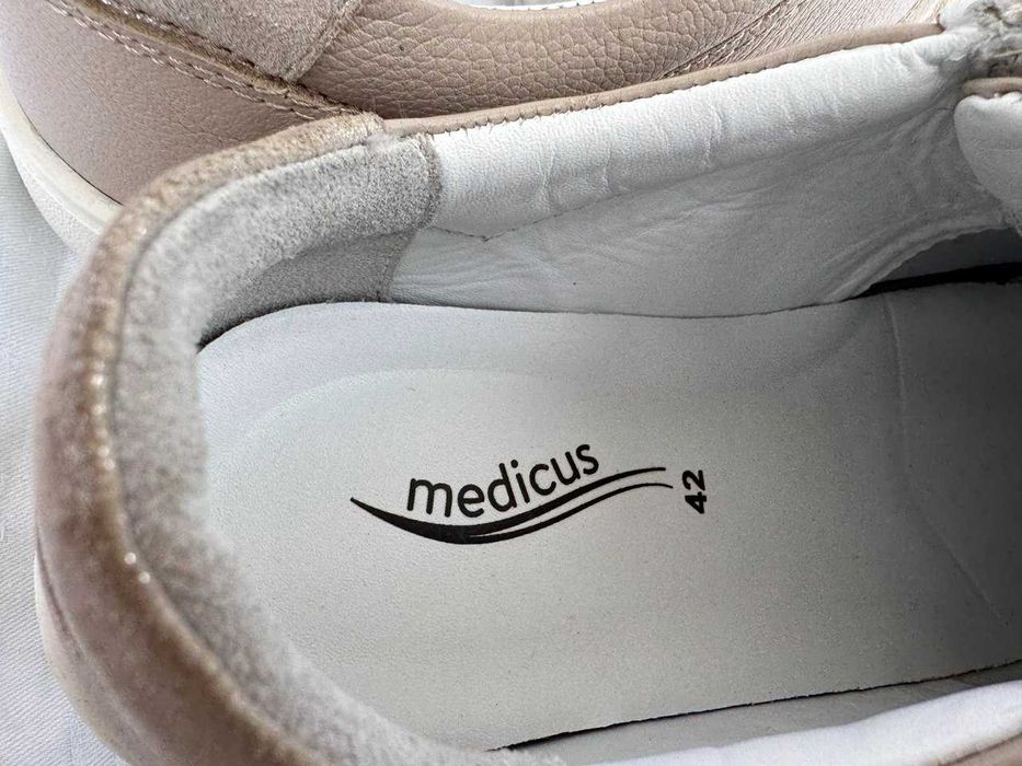 кожаные туфли мокасины кроссовки сникеры Medicus р. 42 27 см