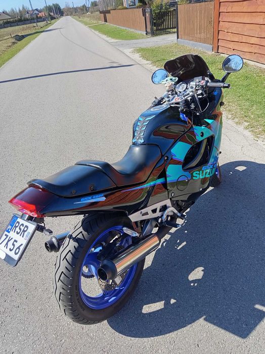 Motocykl Suzuki GSX 600fU
