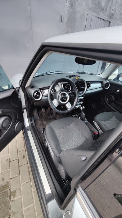 Продам Mini Cooper
