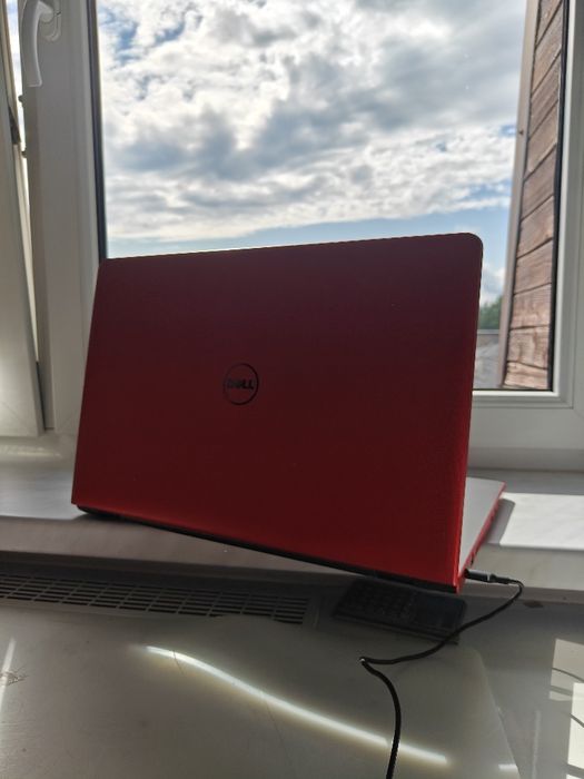Laptop dell inspiron 5755