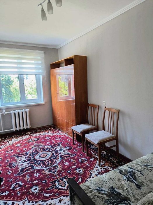 Сдам квартиру двухкомнатную