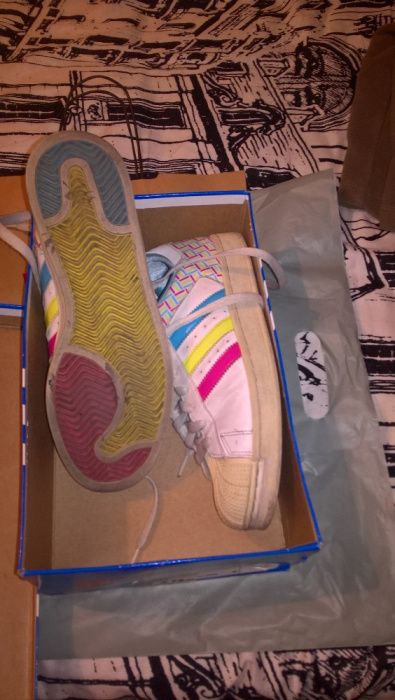 Adidas Superstar