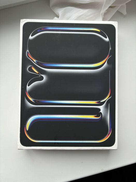 iPad Pro 13 (2025) 8th gen  M5 1TB WiFi space black