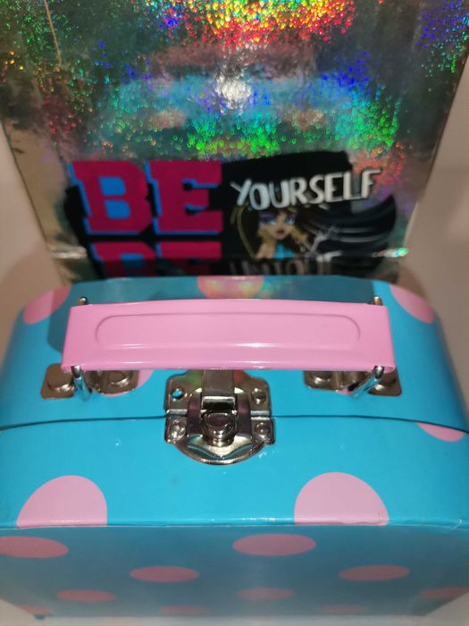 Zestaw na biurko, do pokoiku - walizeczka pudełko organizer szufladki