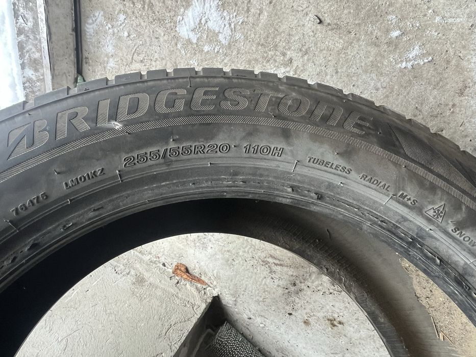 Bridgestone Blizzak LM 001