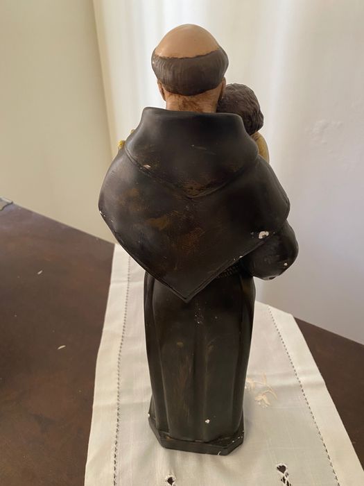 Estátua Santo António
