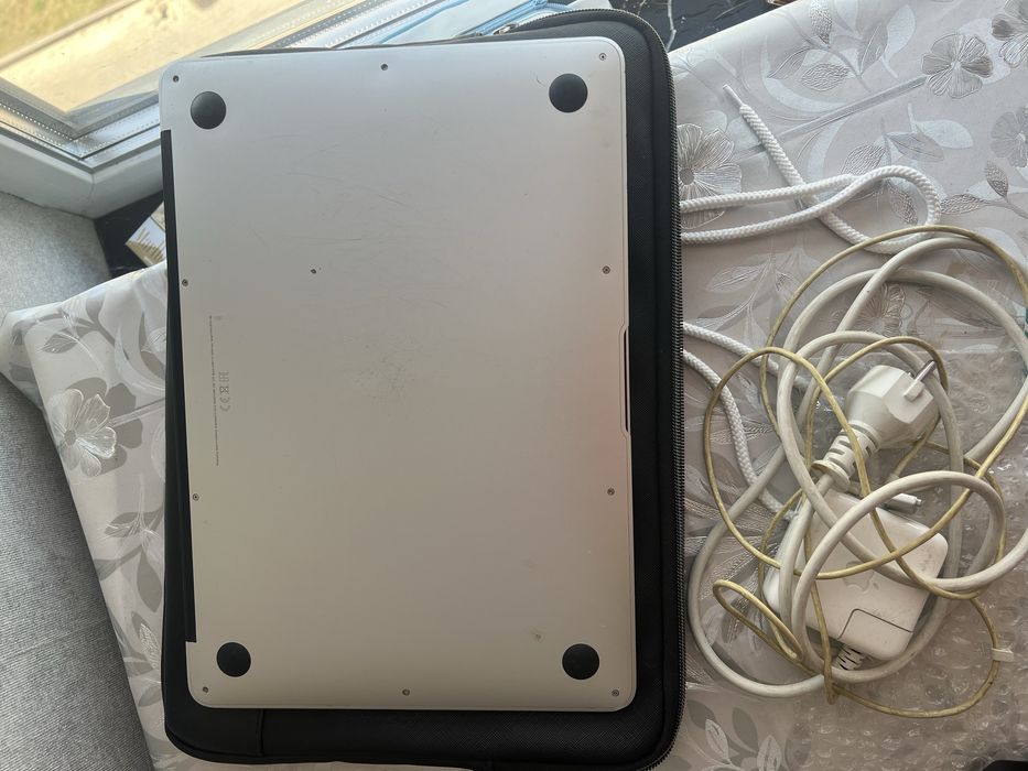 Ноутбук Apple MacBook Air