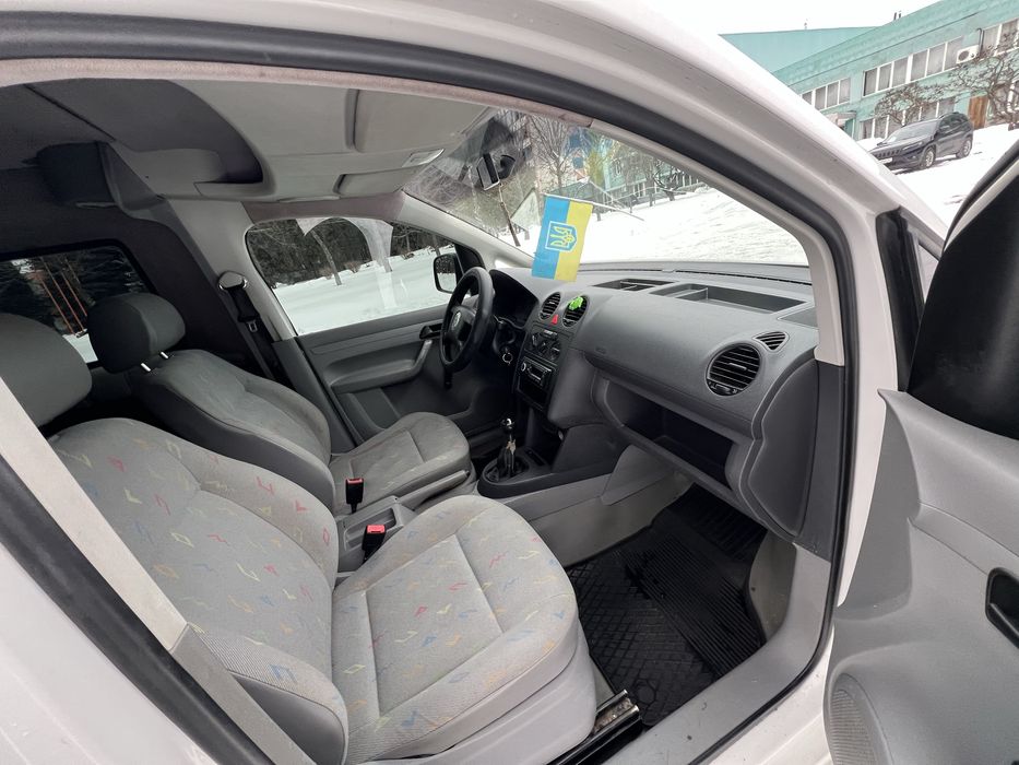 Продам Volkswagen Caddy