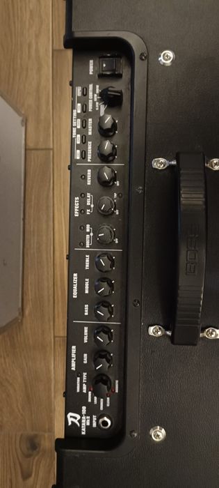 Combo Gitarowe Boss Katana  100 MK 2