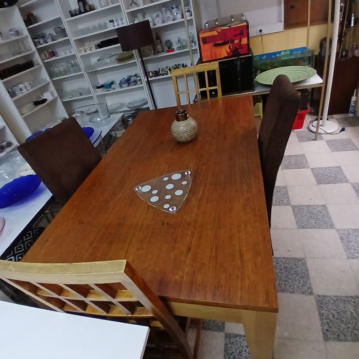 Loja de móveis usados compra/revenda.