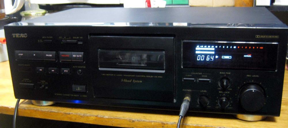 Магнитофон TEAC VC-1050 (сквозной канал)