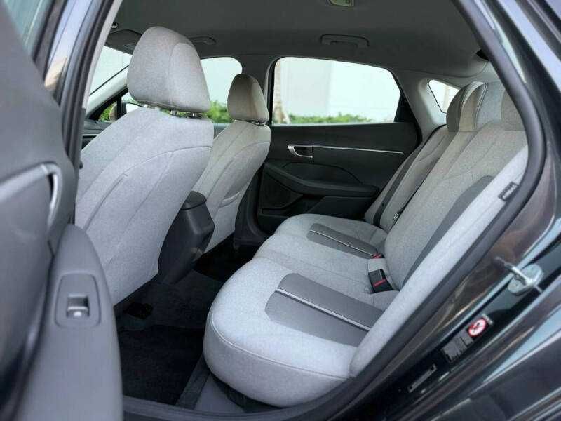 2021 Hyundai Sonata SE