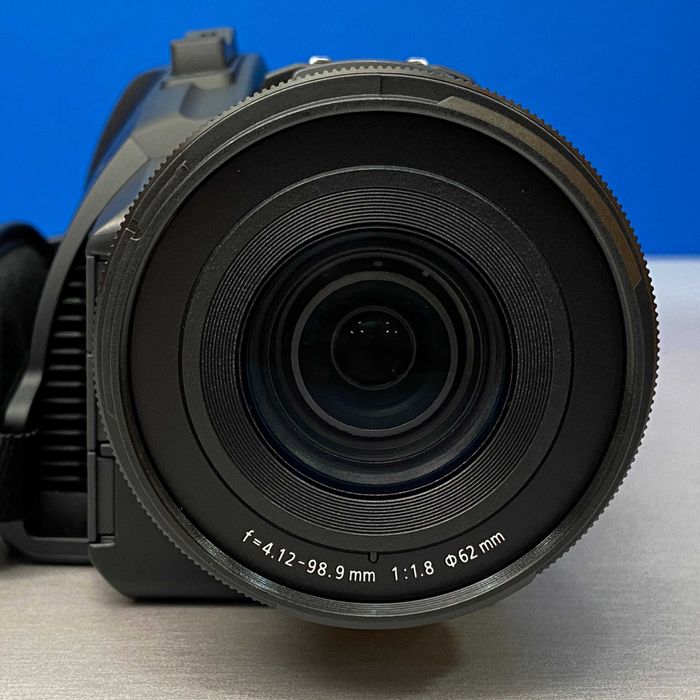 Panasonic HC-X1200 | 4K 60p | 24x Optical Zoom |  3 ANOS DE GARANTIA