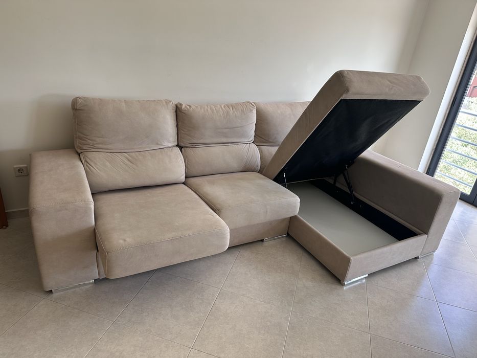 Vendo Sofa + Mesa + Cadeiras