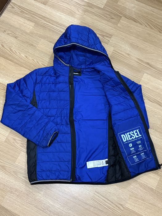 Куртка DIESEL синя стьобана з капюшоном розмір S