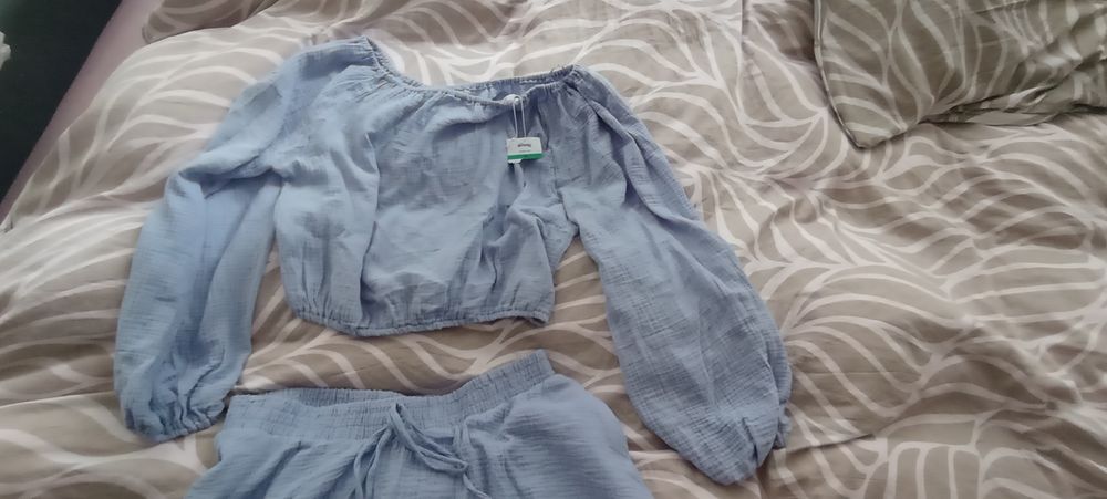 Bluzka i spodenki z Sinsay XL