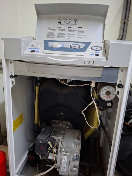 Caldeira a Gasóleo THERMITAL AQUAWIND RS + Depósito de 1000L