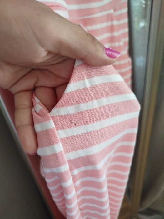 Ecowish nowy biało pudrowo różowy kombinezon w paski